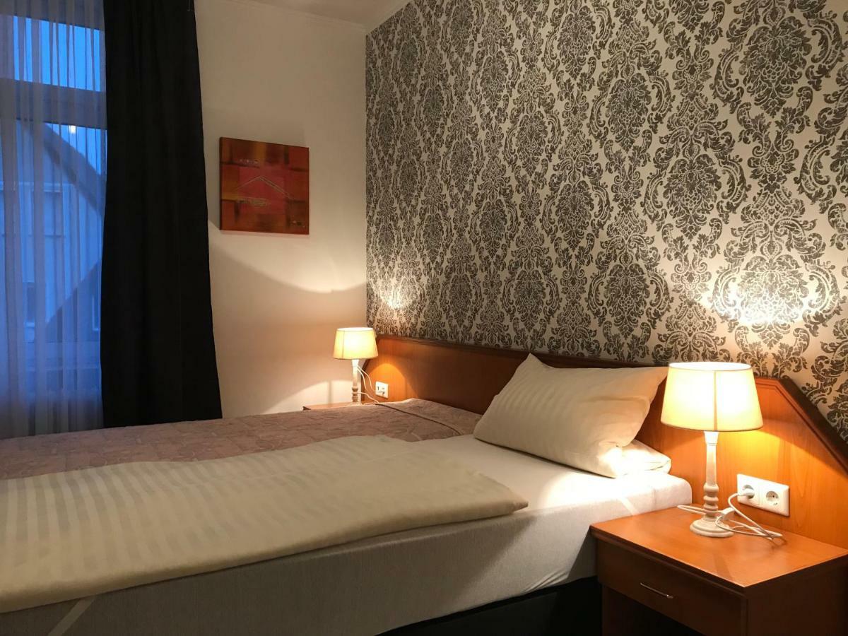 Hotel Diele Detmold Kültér fotó